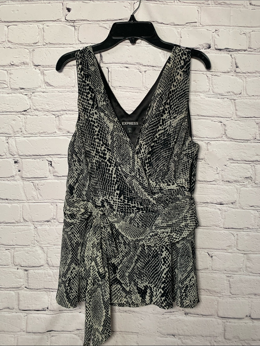 Express Black & Cream Snake-Print Wrap Tank